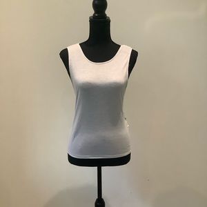 JoyLab muscle tees with a beautiful design on the back is in perfect condition.